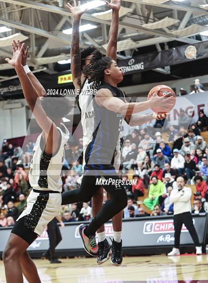 Thumbnail 1 in IMG Academy vs Link Academy (Spalding Hoophall Classic) photogallery.