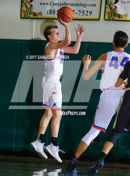 Thumbnail 2 in Westlake vs  Golden Valley (Simi Valley Tournament) photogallery.