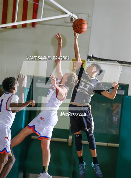 Thumbnail 1 in Westlake vs  Golden Valley (Simi Valley Tournament) photogallery.