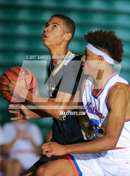 Thumbnail 3 in Westlake vs  Golden Valley (Simi Valley Tournament) photogallery.