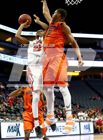 Thumbnail 3 in James Logan vs Roosevelt (CIF State D1 Final) photogallery.