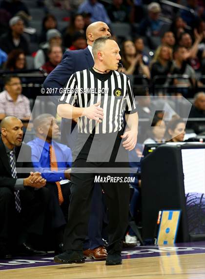 Thumbnail 2 in James Logan vs Roosevelt (CIF State D1 Final) photogallery.