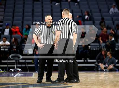 Thumbnail 3 in James Logan vs Roosevelt (CIF State D1 Final) photogallery.