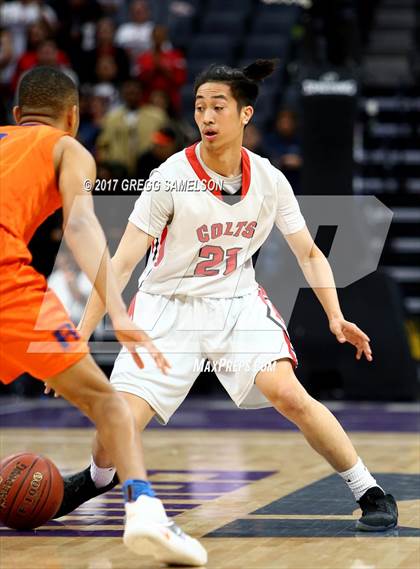 Thumbnail 1 in James Logan vs Roosevelt (CIF State D1 Final) photogallery.