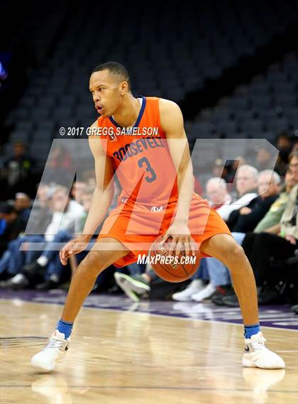 Thumbnail 2 in James Logan vs Roosevelt (CIF State D1 Final) photogallery.