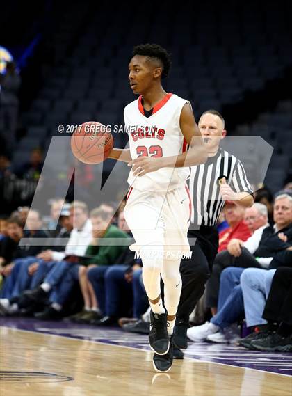 Thumbnail 1 in James Logan vs Roosevelt (CIF State D1 Final) photogallery.