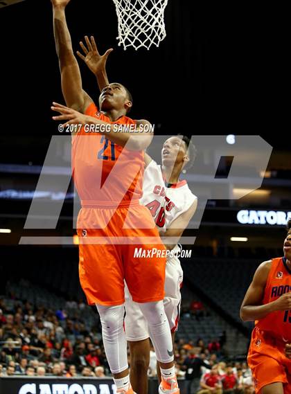 Thumbnail 2 in James Logan vs Roosevelt (CIF State D1 Final) photogallery.