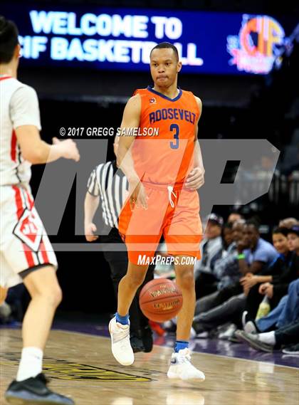 Thumbnail 1 in James Logan vs Roosevelt (CIF State D1 Final) photogallery.