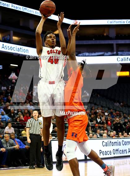 Thumbnail 1 in James Logan vs Roosevelt (CIF State D1 Final) photogallery.