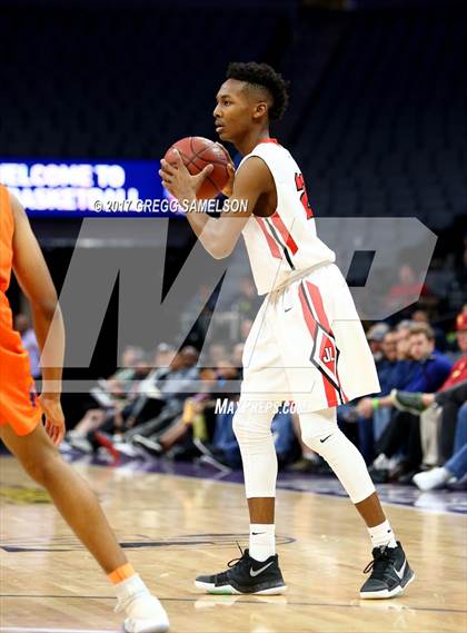 Thumbnail 1 in James Logan vs Roosevelt (CIF State D1 Final) photogallery.