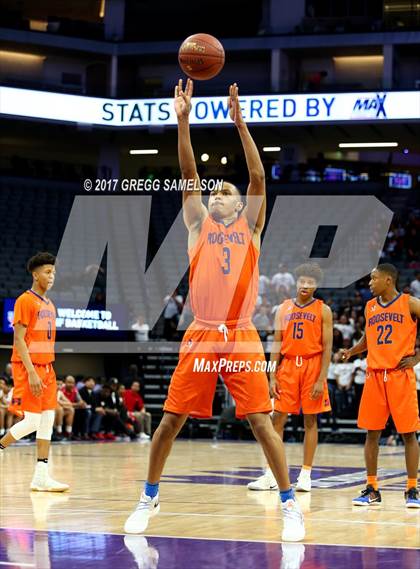 Thumbnail 3 in James Logan vs Roosevelt (CIF State D1 Final) photogallery.
