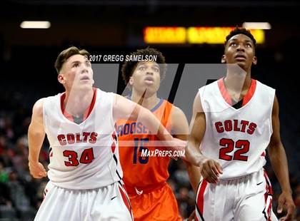 Thumbnail 3 in James Logan vs Roosevelt (CIF State D1 Final) photogallery.