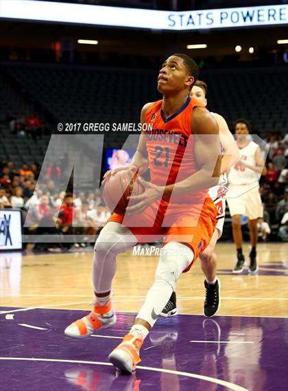 Thumbnail 3 in James Logan vs Roosevelt (CIF State D1 Final) photogallery.