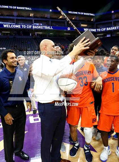 Thumbnail 1 in James Logan vs Roosevelt (CIF State D1 Final) photogallery.