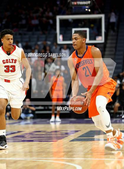 Thumbnail 1 in James Logan vs Roosevelt (CIF State D1 Final) photogallery.