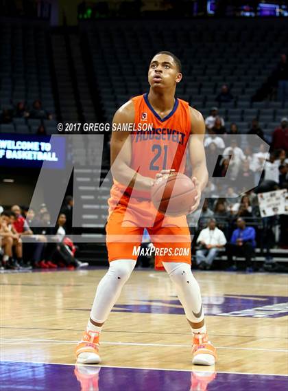Thumbnail 2 in James Logan vs Roosevelt (CIF State D1 Final) photogallery.