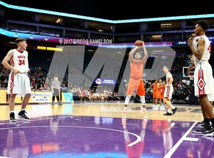 Thumbnail 2 in James Logan vs Roosevelt (CIF State D1 Final) photogallery.