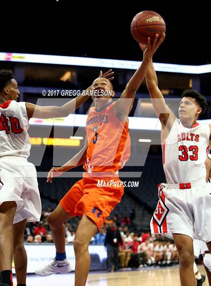 Thumbnail 3 in James Logan vs Roosevelt (CIF State D1 Final) photogallery.