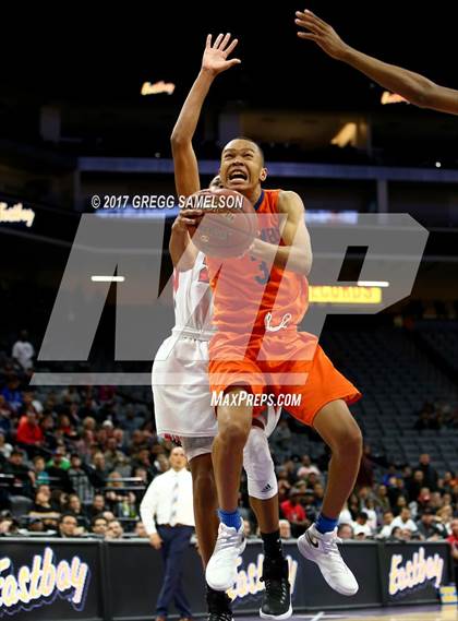 Thumbnail 1 in James Logan vs Roosevelt (CIF State D1 Final) photogallery.