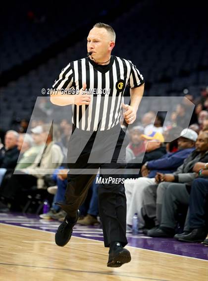 Thumbnail 2 in James Logan vs Roosevelt (CIF State D1 Final) photogallery.