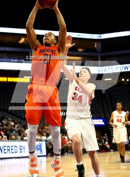 Thumbnail 1 in James Logan vs Roosevelt (CIF State D1 Final) photogallery.