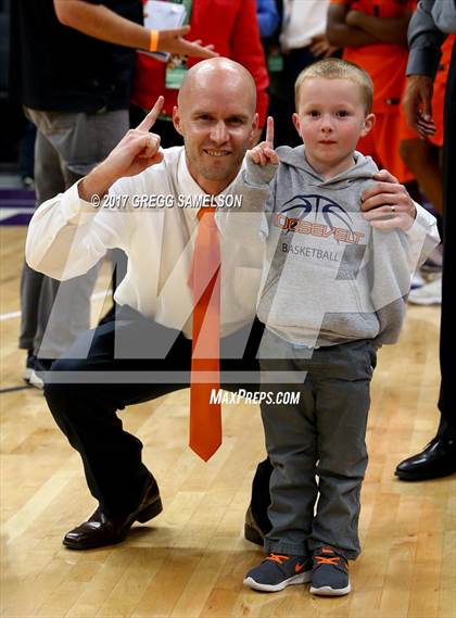Thumbnail 3 in James Logan vs Roosevelt (CIF State D1 Final) photogallery.