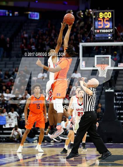 Thumbnail 1 in James Logan vs Roosevelt (CIF State D1 Final) photogallery.
