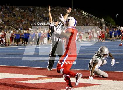 Thumbnail 3 in De La Salle @ Folsom photogallery.