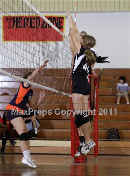 Thumbnail 2 in JV: Chatsworth @ Taft photogallery.