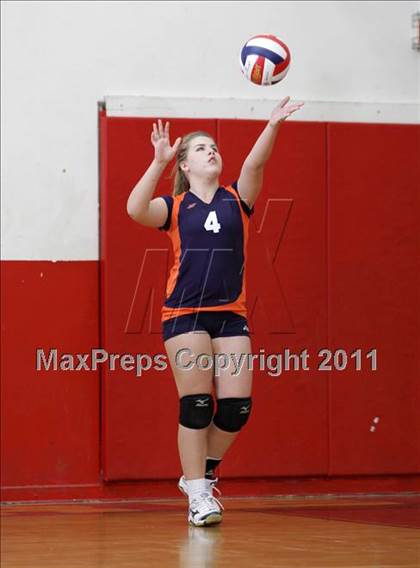 Thumbnail 2 in JV: Chatsworth @ Taft photogallery.