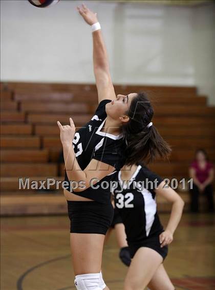 Thumbnail 1 in JV: Chatsworth @ Taft photogallery.