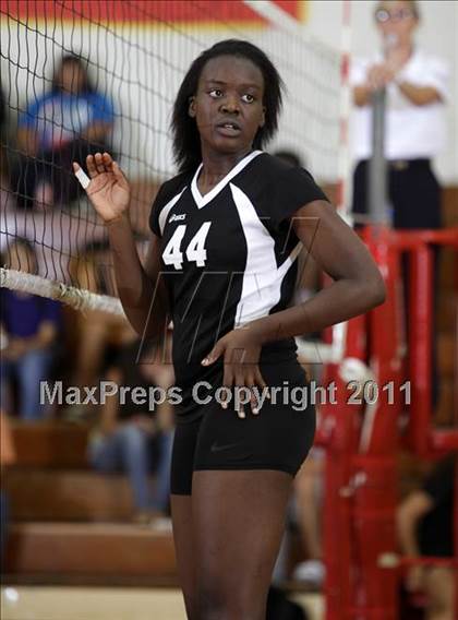 Thumbnail 1 in JV: Chatsworth @ Taft photogallery.