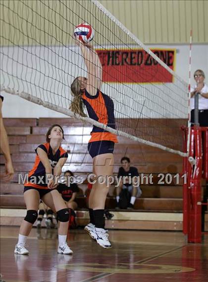 Thumbnail 2 in JV: Chatsworth @ Taft photogallery.