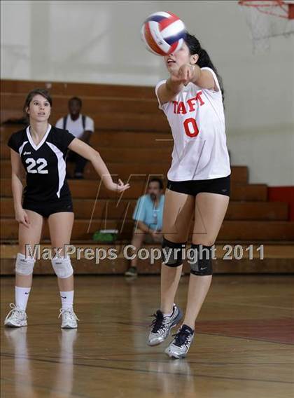 Thumbnail 1 in JV: Chatsworth @ Taft photogallery.