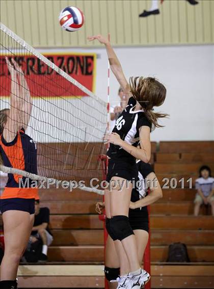 Thumbnail 2 in JV: Chatsworth @ Taft photogallery.