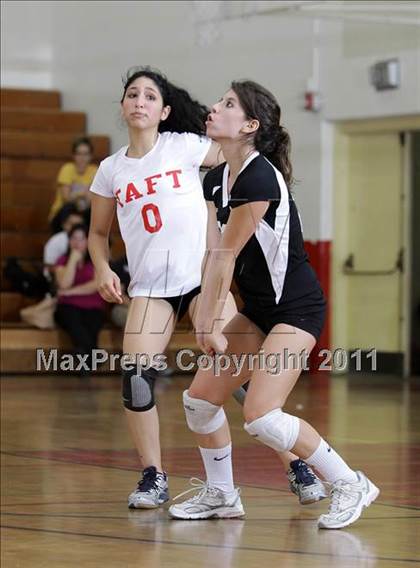 Thumbnail 1 in JV: Chatsworth @ Taft photogallery.