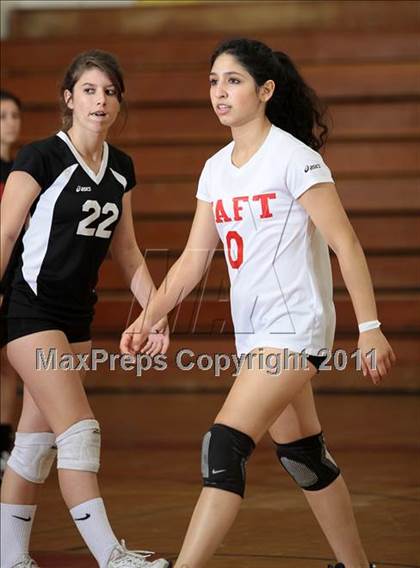Thumbnail 2 in JV: Chatsworth @ Taft photogallery.