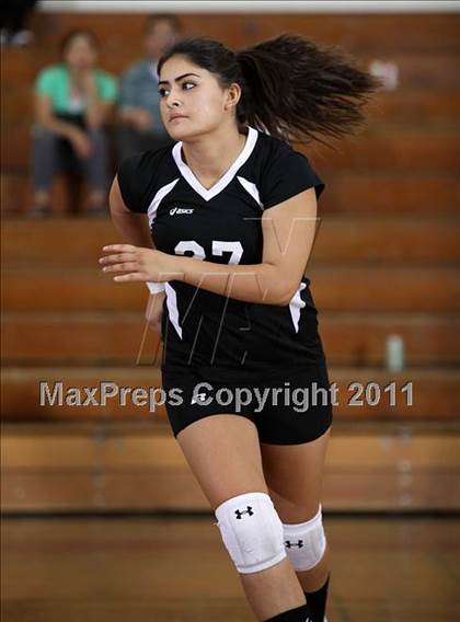Thumbnail 2 in JV: Chatsworth @ Taft photogallery.