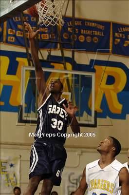 Thumbnail 3 in Garey @ Charter Oak photogallery.