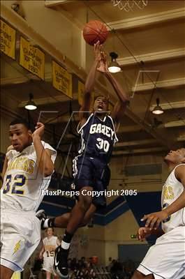 Thumbnail 1 in Garey @ Charter Oak photogallery.