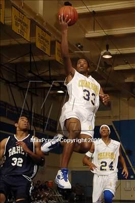 Thumbnail 1 in Garey @ Charter Oak photogallery.