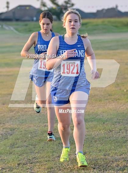 Thumbnail 1 in Boswell Cross Country Invitational  photogallery.
