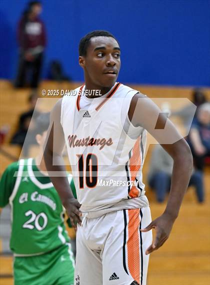 Thumbnail 1 in El Camino vs. Foothill (Folsom New Year's Challenge) photogallery.