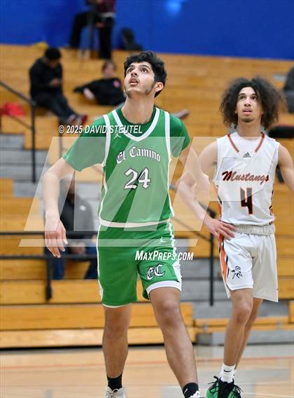 Thumbnail 1 in El Camino vs. Foothill (Folsom New Year's Challenge) photogallery.