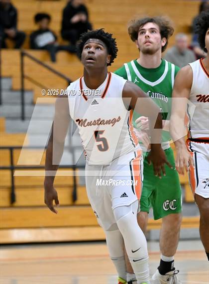 Thumbnail 2 in El Camino vs. Foothill (Folsom New Year's Challenge) photogallery.