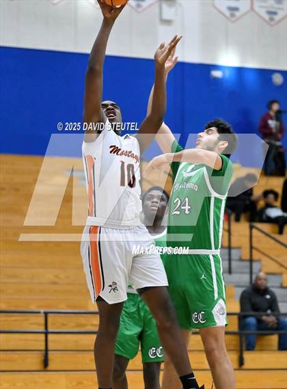 Thumbnail 3 in El Camino vs. Foothill (Folsom New Year's Challenge) photogallery.