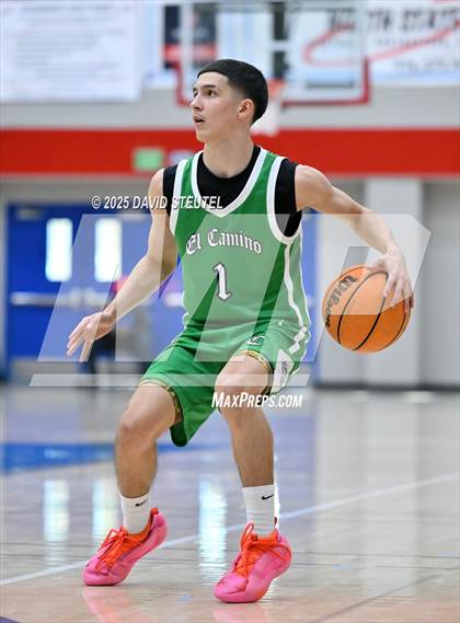 Thumbnail 3 in El Camino vs. Foothill (Folsom New Year's Challenge) photogallery.