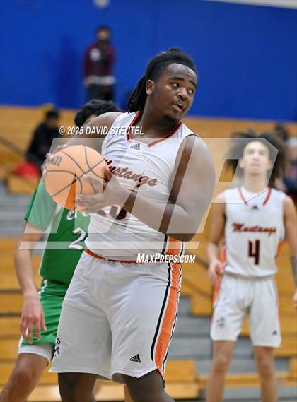 Thumbnail 3 in El Camino vs. Foothill (Folsom New Year's Challenge) photogallery.