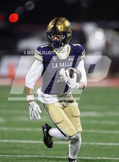 Thumbnail 3 in Central Catholic vs La Salle College (PIAA 6A Final) photogallery.