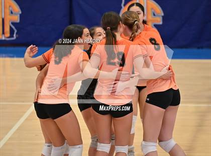 Thumbnail 3 in Hilmar vs South Pasadena (CIF Division 4 Final) photogallery.